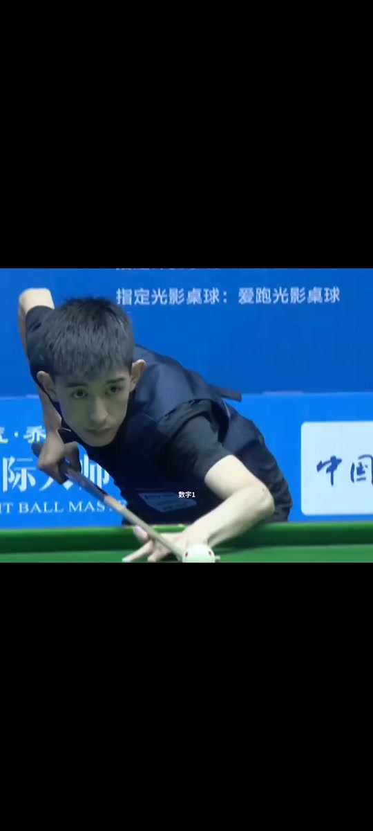 黎在面对密 黎在面对密