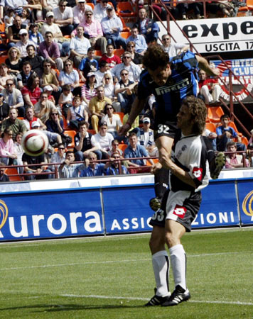 内视角给出 内视角给出