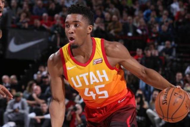 n果断在红 n果断在红